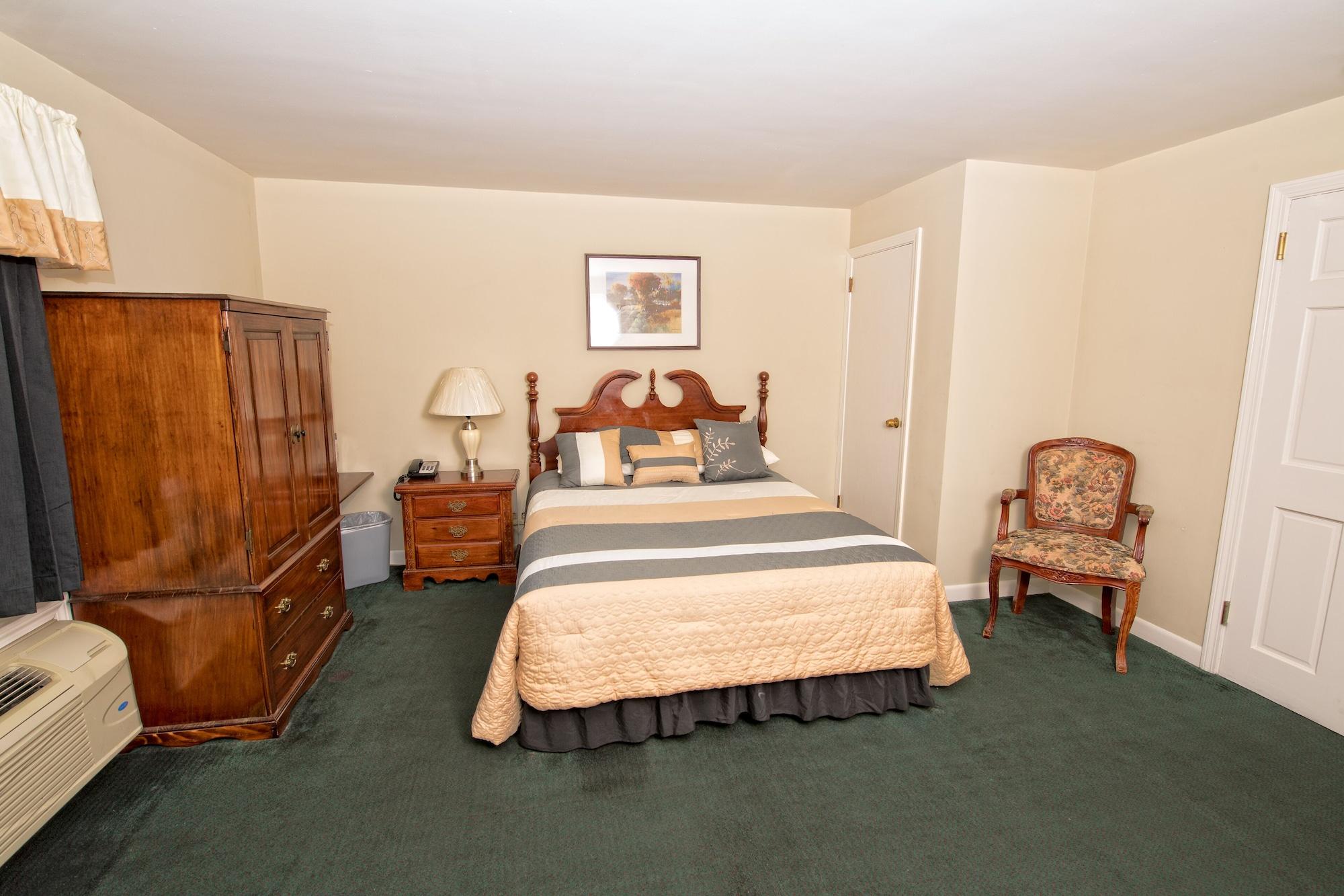 Colonial Inn Seekonk Exterior photo